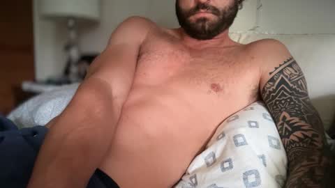 ZaneLoveXO online show from April 30, 3:18 pm