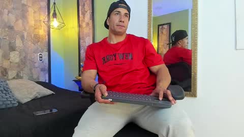 zanemaverick online show from October 25, 12:13 pm