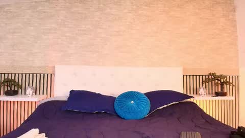 zanemaverick online show from November 12, 12:05 pm