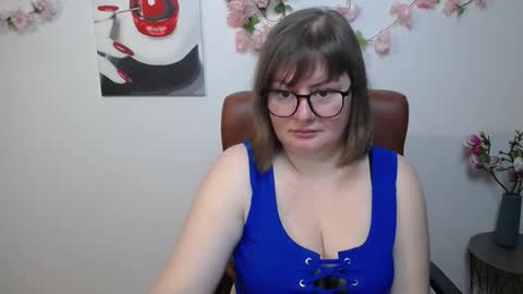 Snapshot of zannadreil chatting on November 12, 7:57 pm zannadreil online show from November 12, 7:57 pm