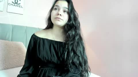 Zara Sweet  online show from January 6, 6:20 pm