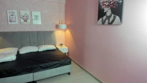 Zara Sweet  online show from January 8, 12:07 pm