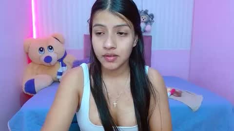 Zara online show from December 14, 12:10 pm