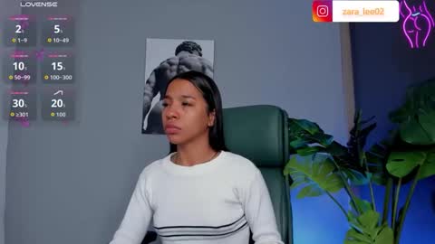 Zara online show from March 3, 11:27 am