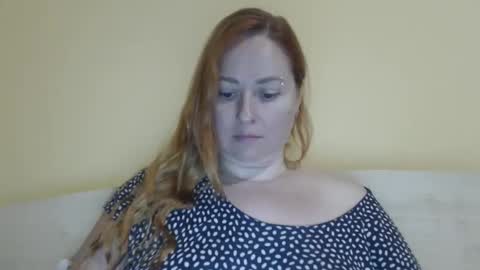 Snapshot of zara_red chatting on September 16, 12:50 pm Kate. if im not here im here foxy red333 online show from September 16, 12:50 pm
