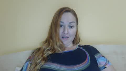Snapshot of zara_red chatting on September 27, 10:31 am Kate. if im not here im here foxy red333 online show from September 27, 10:31 am