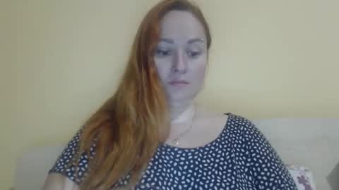 Snapshot of zara_red chatting on October 4, 11:08 am Kate. if im not here im here foxy red333 online show from October 4, 11:08 am