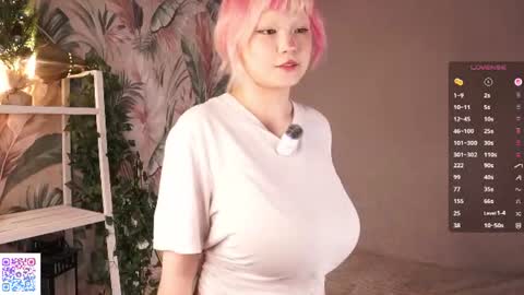 Snapshot of zara_shine chatting on July 5, 6:48 pm Criss online show from July 5, 6:48 pm