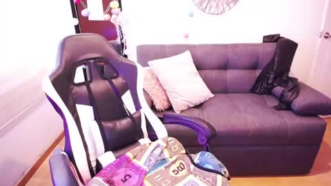 Zarabby online show from November 12, 6:52 pm