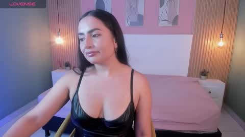 Snapshot of zarafoxx7 chatting on October 28, 8:00 pm Zara online show from October 28, 8:00 pm