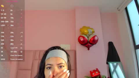 Zarah  online show from November 24, 9:36 pm