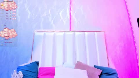     online show from December 9, 10:30 pm