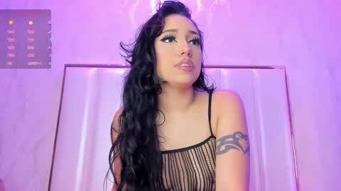     online show from November 23, 5:35 pm