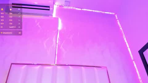     online show from November 25, 5:46 pm