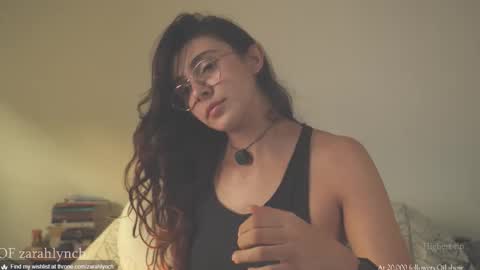 Snapshot of zarahlynch chatting on November 1, 10:01 pm Miss Lynch Next show 2911 online show from November 1, 10:01 pm