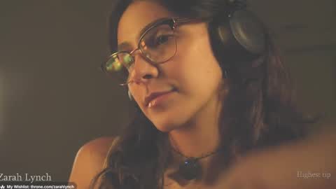 Miss Lynch   Next show  2911 online show from April 14, 3:01 am