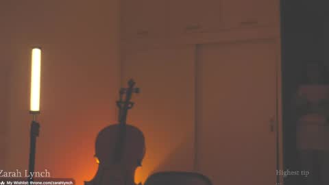 Miss Lynch   Next show  2911 online show from April 28, 4:06 am