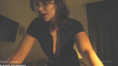 Snapshot of zarahlynch chatting on July 16, 9:54 pm Miss Lynch Next show 2911 online show from July 16, 9:54 pm