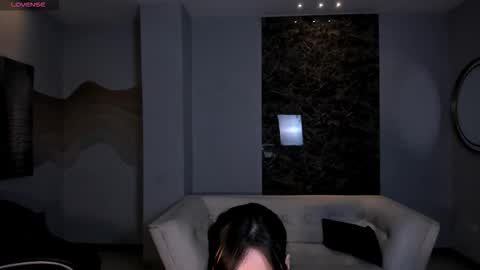 Zara  online show from January 7, 3:42 am