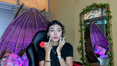 Snapshot of zaralim chatting on January 27, 9:44 pm Zara Lim online show from January 27, 9:44 pm