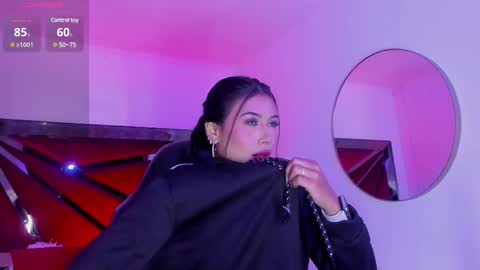 Snapshot of zaralim chatting on February 12, 12:12 pm Zara Lim online show from February 12, 12:12 pm