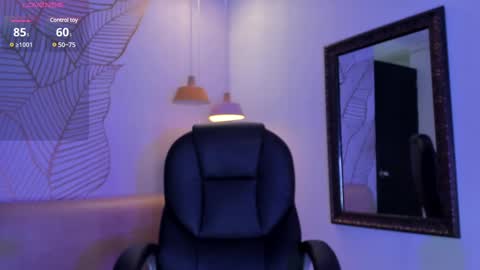 Snapshot of zaralim chatting on February 24, 12:37 pm Zara Lim online show from February 24, 12:37 pm