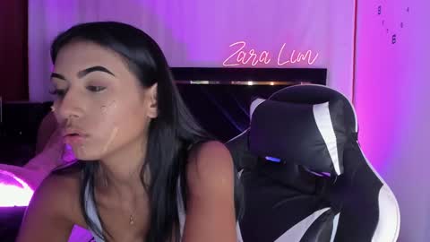 Snapshot of zaralim chatting on September 29, 4:34 pm Zara Lim online show from September 29, 4:34 pm