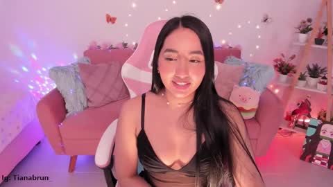 Zara online show from October 11, 10:52 pm