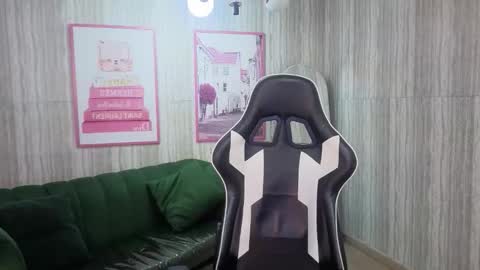 Isabella online show from March 29, 12:27 pm