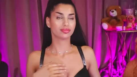 Snapshot of zariaavera chatting on May 11, 2:45 pm zariaavera online show from May 11, 2:45 pm