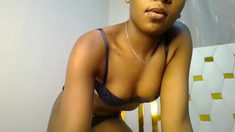 zariah online show from May 20, 9:54 pm