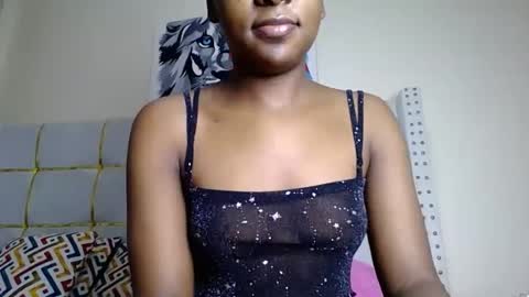 zariah online show from July 12, 10:01 pm