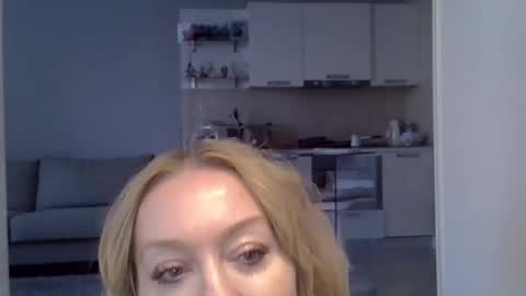 Zarina Swift online show from January 31, 4:47 am