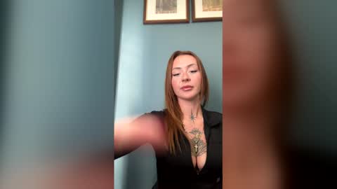 Snapshot of zaylarussell chatting on March 18, 9:56 am zaylarussell online show from March 18, 9:56 am