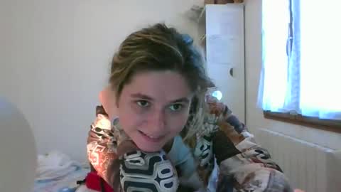 zazbella online show from February 25, 10:36 am