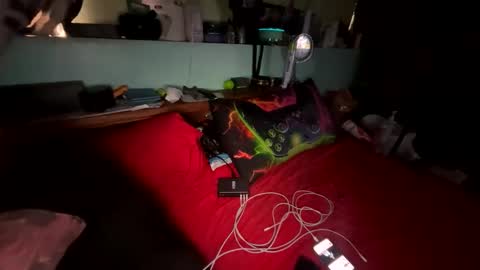 zbud1992 online show from March 10, 7:30 pm