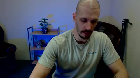 Snapshot of zebroroa chatting on October 26, 1:06 pm zebroroa online show from October 26, 1:06 pm