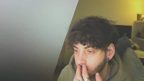 Snapshot of zedbooy chatting on January 3, 1:14 pm Zed online show from January 3, 1:14 pm