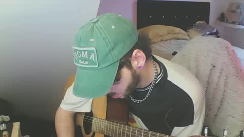 Snapshot of zedbooy chatting on January 17, 1:24 pm Zed online show from January 17, 1:24 pm