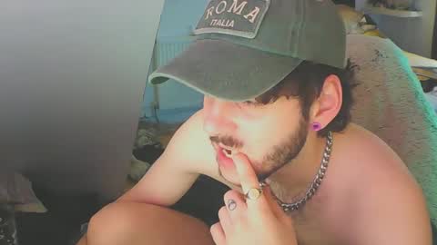 Snapshot of zedbooy chatting on February 16, 3:59 pm Zed online show from February 16, 3:59 pm