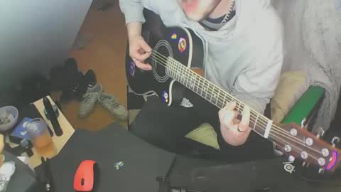 Snapshot of zedbooy chatting on March 11, 5:35 pm Zed online show from March 11, 5:35 pm