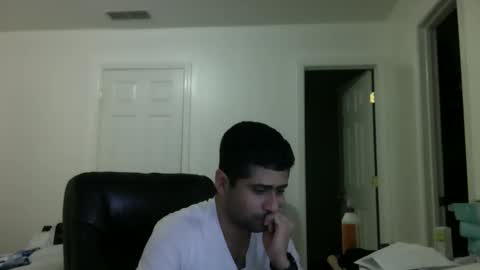 Snapshot of zee20241 chatting on February 3, 3:20 am zee20241 online show from February 3, 3:20 am