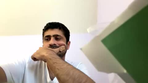 Snapshot of zee20241 chatting on December 3, 7:56 pm zee20241 online show from December 3, 7:56 pm