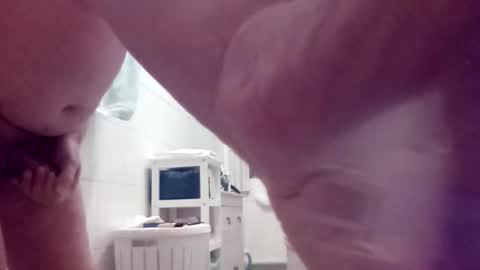 Snapshot of zeigegeiler chatting on December 2, 3:15 am Zeigegeiler online show from December 2, 3:15 am