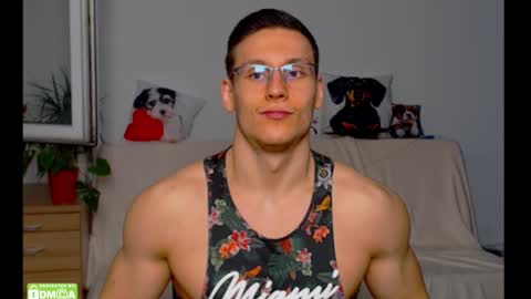 zeinmiracles online show from February 28, 8:32 pm