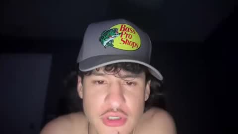 zekethefreak11853784 online show from September 15, 9:09 am