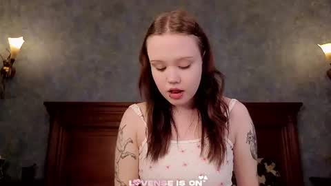 Emilia online show from June 20, 2:03 am