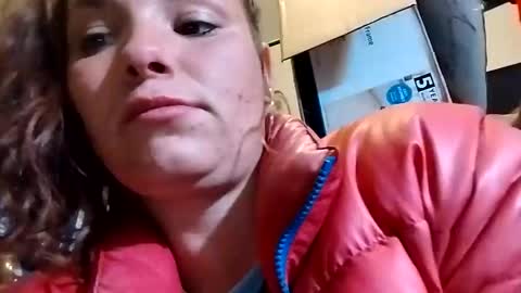 KENDAL Kaylee online show from October 28, 6:06 am