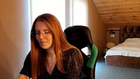 Julia online show from January 10, 11:23 am