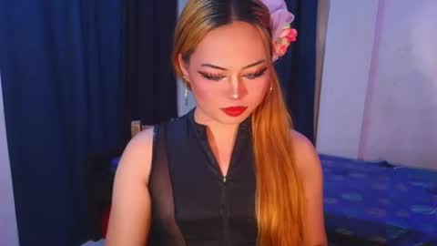 Snapshot of zemi_max chatting on July 7, 9:52 pm zemi_max online show from July 7, 9:52 pm